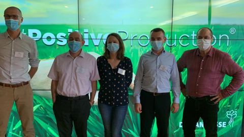 L’équipe de De Sangosse (de g. à dr) : Nicolas Fillon, DG, Christophe Maquin, directeur marketing, Aurélie Morin, global marketing, projects manager pour les produits de protection des plantes, Jean-Marc Saurel, global marketing, projects manager pour les adjuvants, et Christophe Zugaj, responsable communication. © L. PETIT